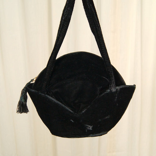 Vintage 1940s Round Blk Velvet Handbag Cats Like Us