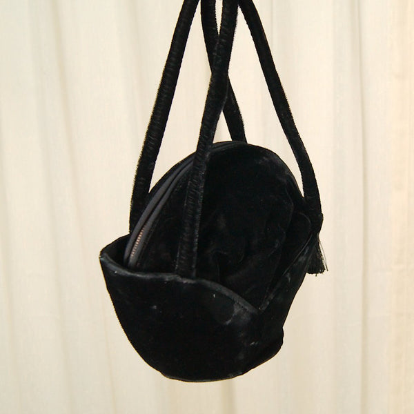 Vintage 1940s Round Blk Velvet Handbag Cats Like Us
