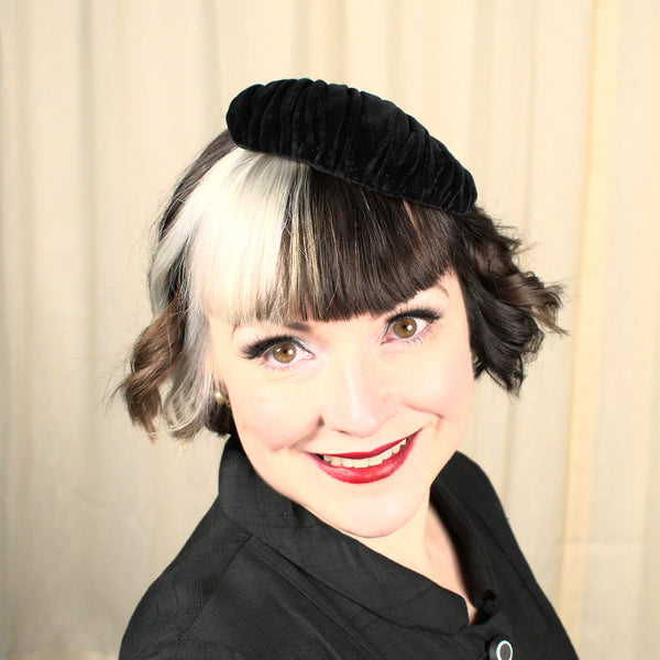 Vintage 1950s Black Velvet Teardrop Hat Cats Like Us