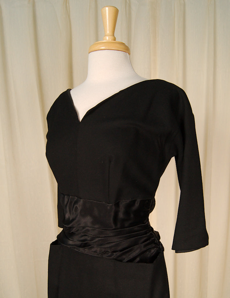 Vintage 1950s Black Wool Bombshell Dress  Cats Like Us