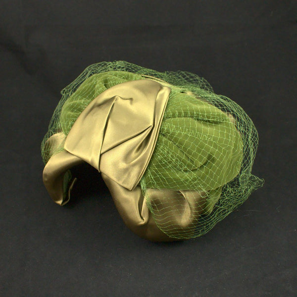 Vintage 1950s Olive Green Crescent Hat Cats Like Us