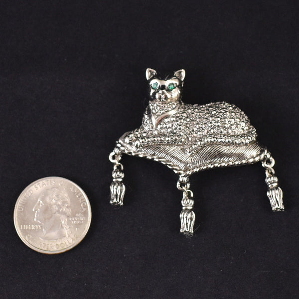 Vintage Avon Regal Cat Brooch Pin Cats Like Us