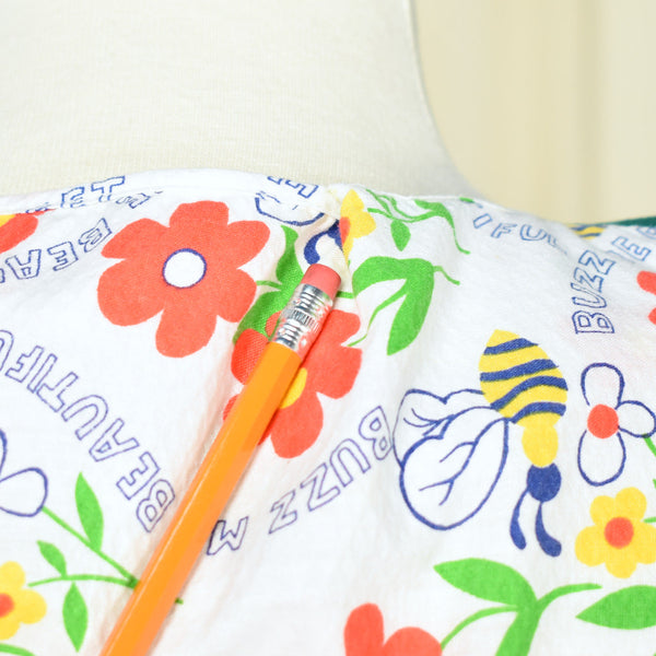 Vintage Bumble Bee Smock Top Apron Cats Like Us