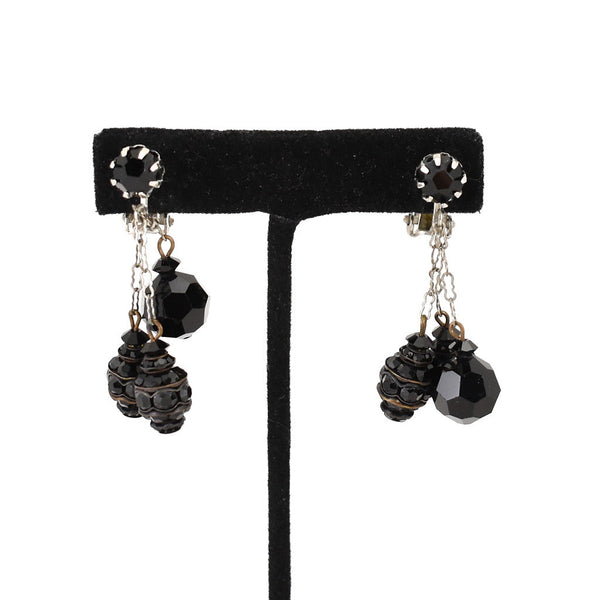 Vintage Chain Dangling Jet Earrings Cats Like Us