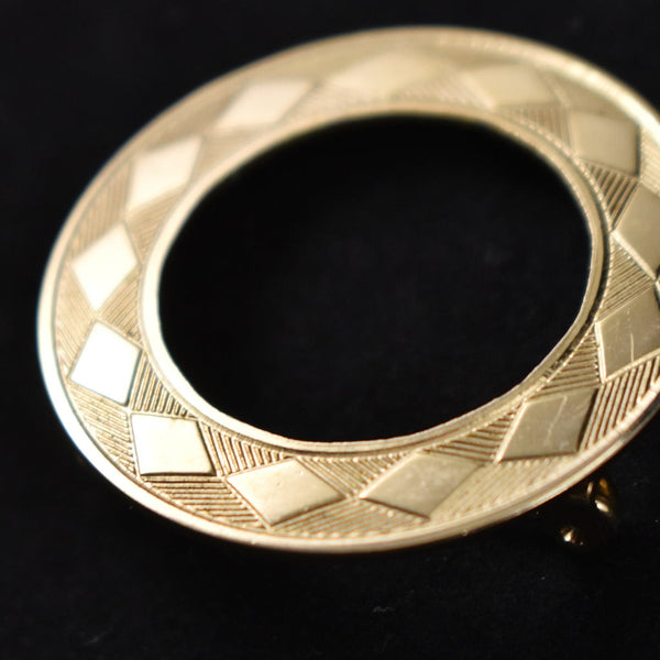 Vintage Gold Diamond Circle Brooch Cats Like Us