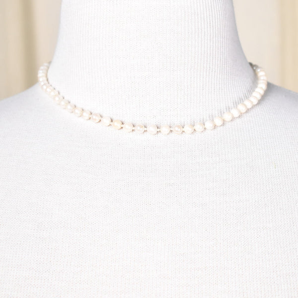 Vintage Iridescent Pearl Necklace Cats Like Us