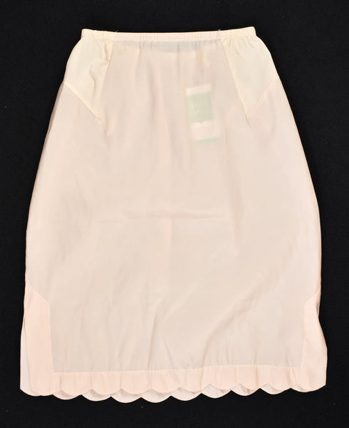 Vintage Pale Pink Scallop Half Slip W22-28 Cats Like Us