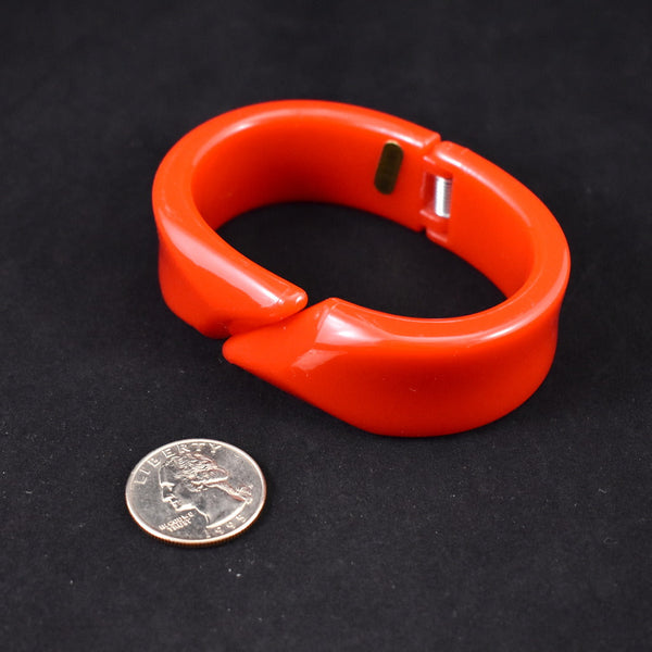 Vintage Red Hinge Bangle Bracelet Cats Like Us