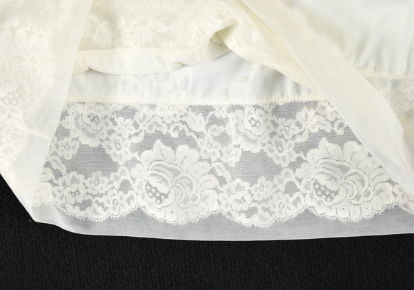 Vintage White Hidden Lace Half Slip W22-28 Cats Like Us