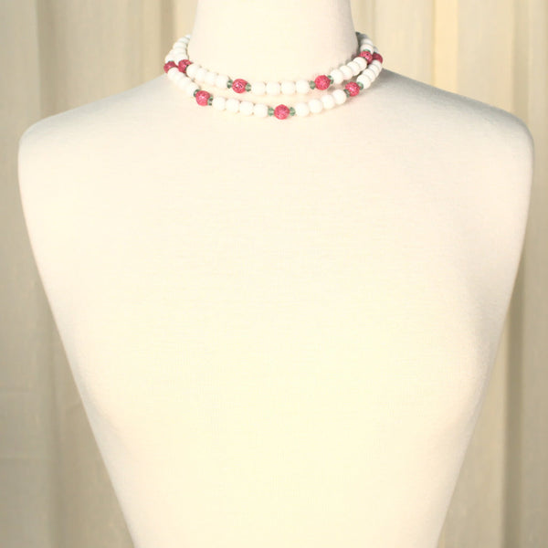 Vintage White & Pink Necklace Cats Like Us