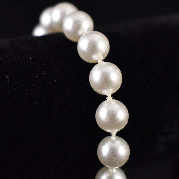 White Pearl Single Strand Bracelet Cats Like Us