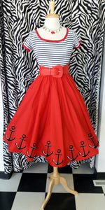 Retro Fashion: Customize Your Own Circle Skirt
