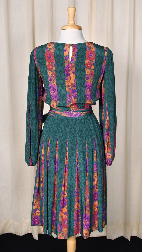 sachin and babi light blue dress Rare 1940s Novelty Asian Print Avant Garde Silk Strong Shoulder Vintage Dress