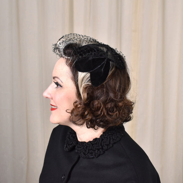 1950s Black Petal Vintage Crescent Hat Cats Like Us