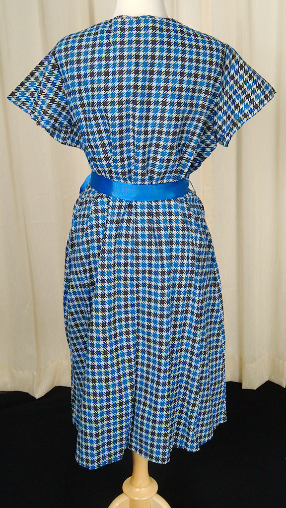 Vintage 1950s Blue Houndstooth Dress Cats Like Us Vintage 1950s Blue Houndstooth Dress Cats Like Us