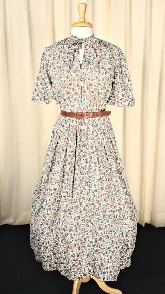 1950s Brown Vintage Atomic Shirt Dress by Shelton Stroller – Cats Like Us 1950s Brown Vintage Atomic Shirt Dress by Shelton Stroller – Cats Like Us