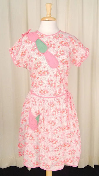 1950s Vintage Pink Smock Dress Cats Like Us