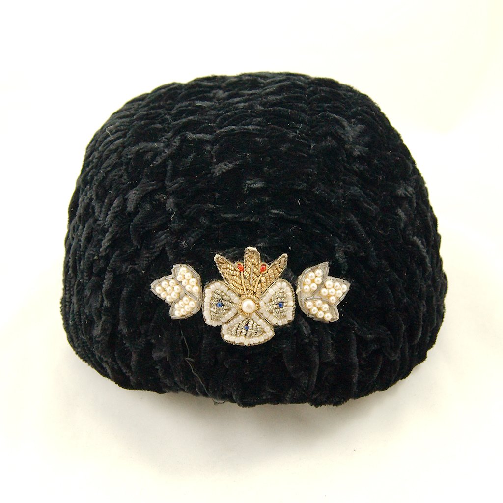 Vintage Black Velvet Beaded Hat Vintage Black Velvet Beaded Embellished Hat French Made Size  main image 3