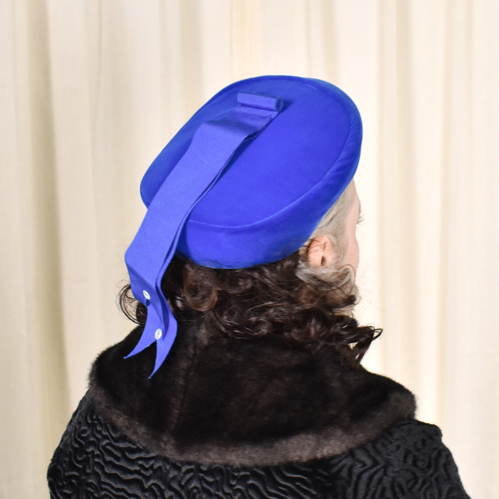 1960s Bright Blue Velvet Vintage Hat – Cats Like Us display picture 3