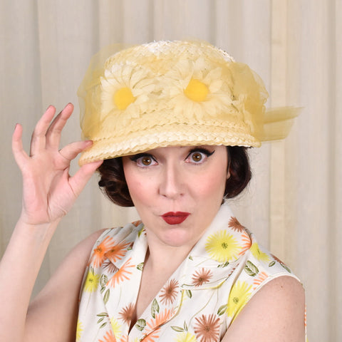 1960s Cream Raffia Daisy Hat Cats Like Us
