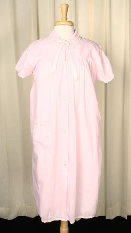 1960s Emb Pink Peignoir Set Cats Like Us