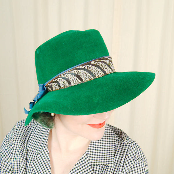 1960s Green Feather Fedora Hat Cats Like Us