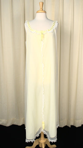 1960s Lace & Ribbon Night Gown Cats Like Us
