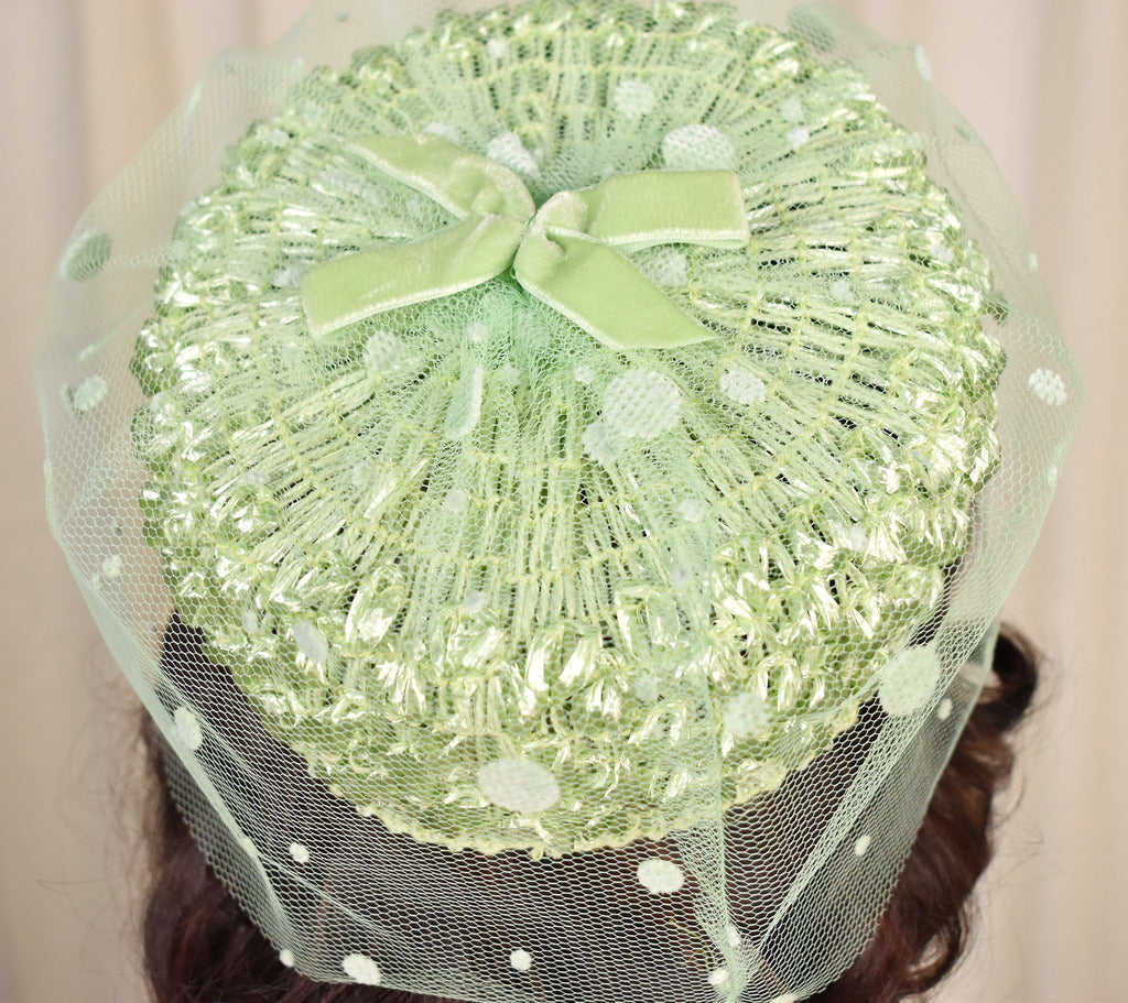 1960s Lime Straw Pillbox Hat – Cats Like Us display picture 2