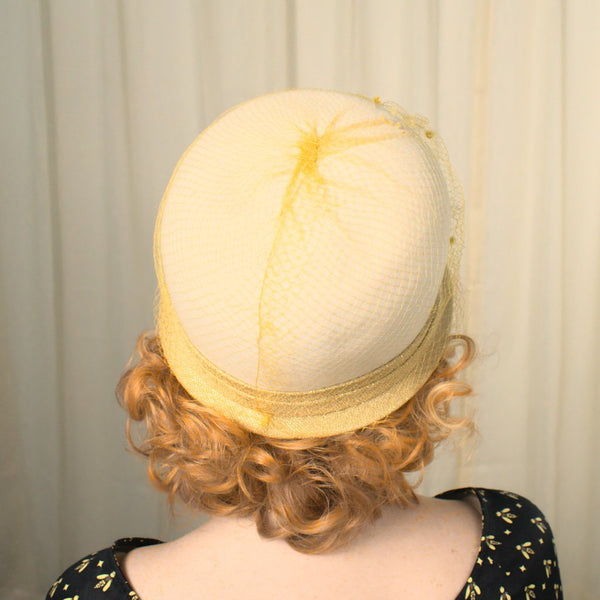1960s Off White Bubble Hat Cats Like Us