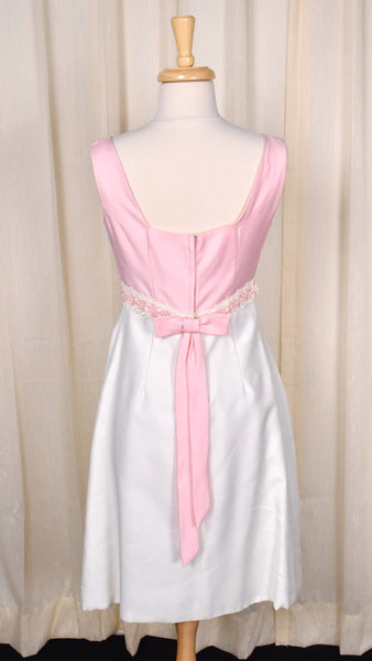 1960s Pink Daisy A-Line Dress Cats Like Us