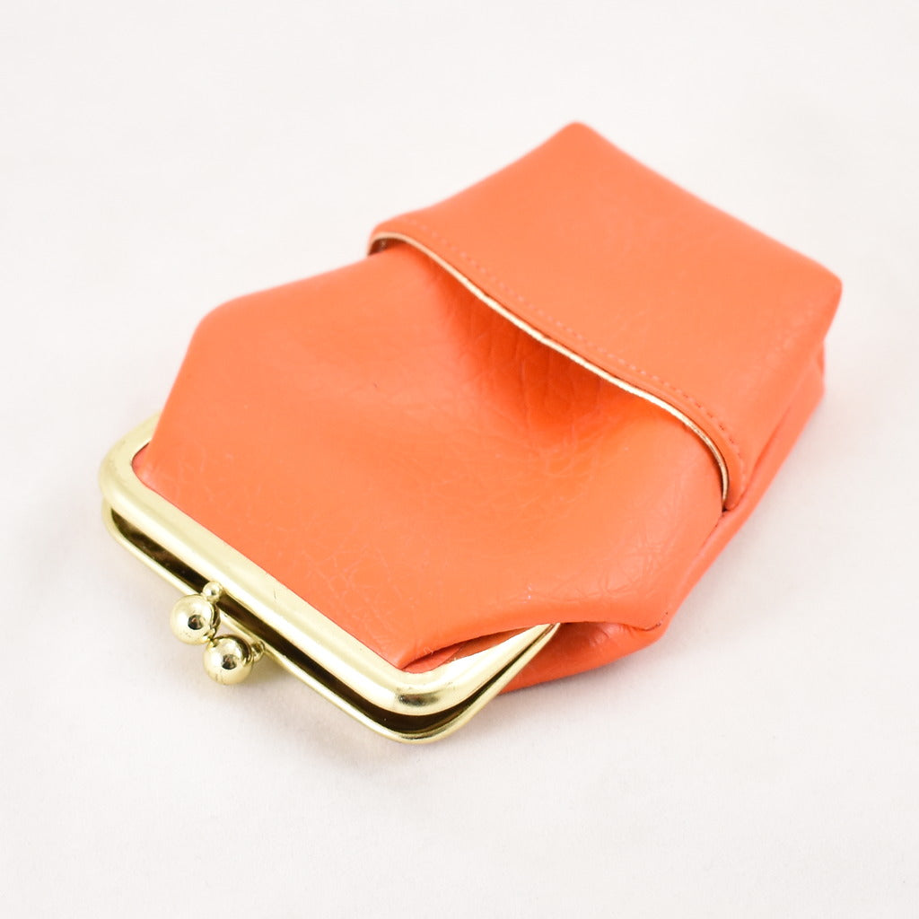 cigarette purse 1960s Vintage Cigarette Coin Coffin Purse