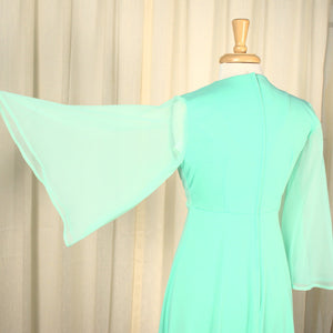 1970s Mint Vintage Flowy Sleeve Dress Cats Like Us