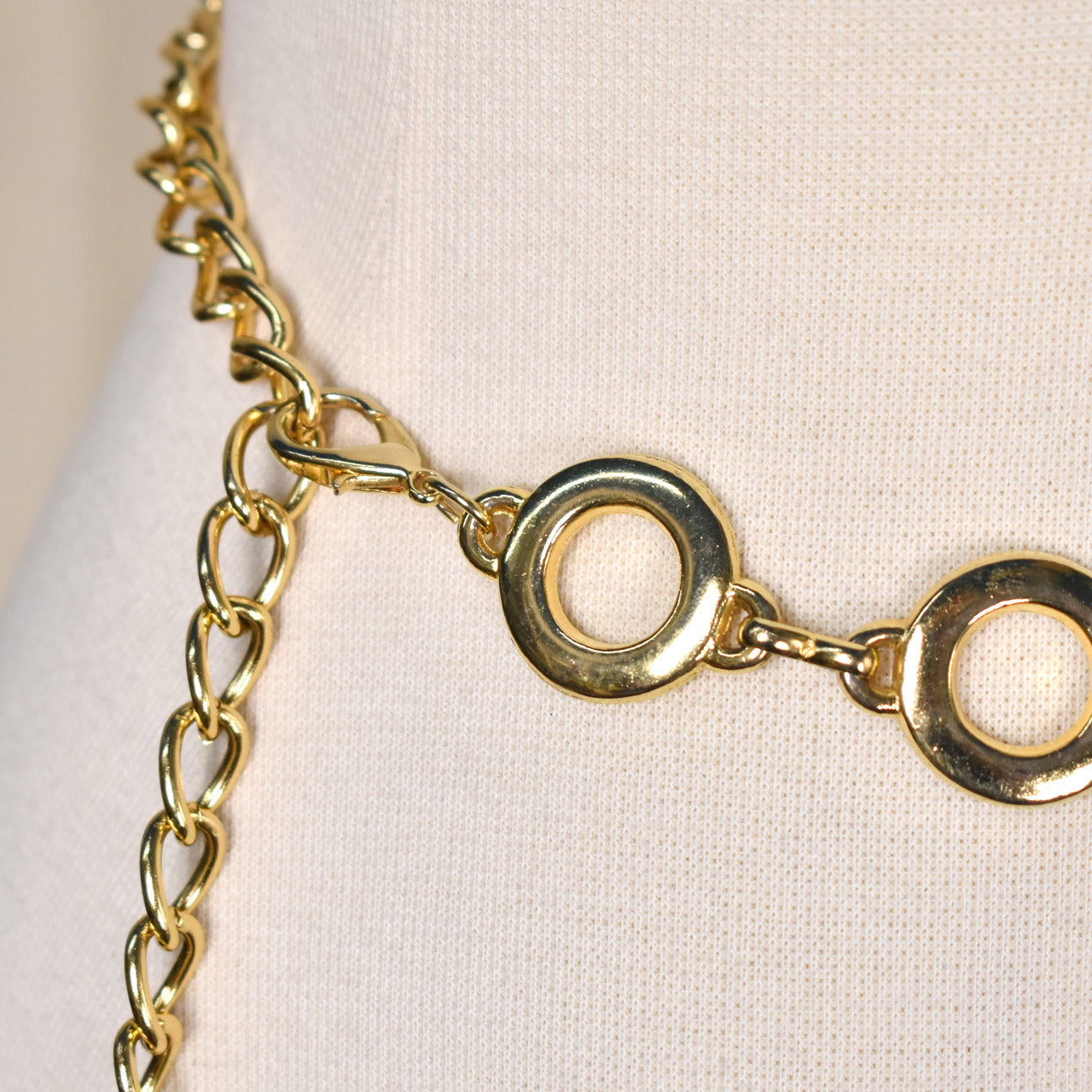 Vintage Metallic Gold Chain Belt Bow Front Vintage 1960s Glass and Gold Chain Glamour Belt - Raleigh  main image 2