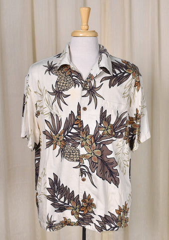 2000s Tan Pineapple Shirt Cats Like Us