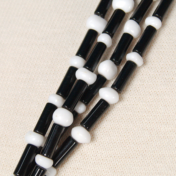 Black & White Bead Necklace Cats Like Us