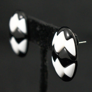 Black & White Oval Vintage Earrings Cats Like Us