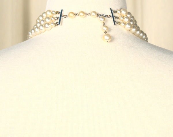 Chunky Triple Pearl Vintage Necklace Cats Like Us