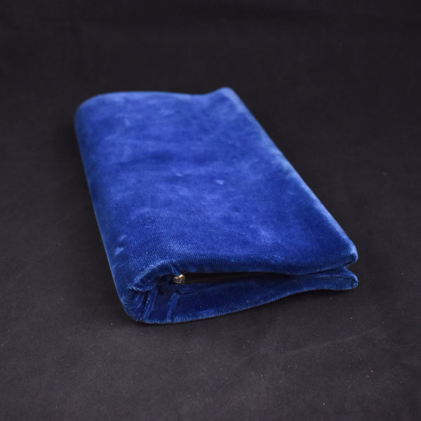 1950s Simple Blue Velvet Clutch Bag