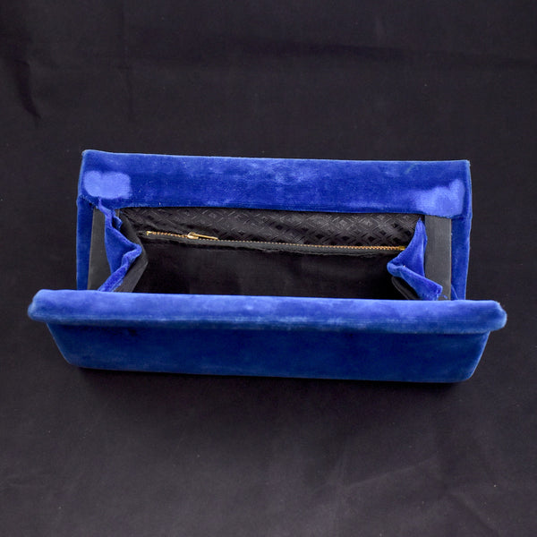 1950s Simple Blue Velvet Clutch Bag