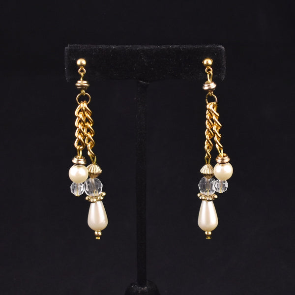 Dangling Chain & Pearl Earrings