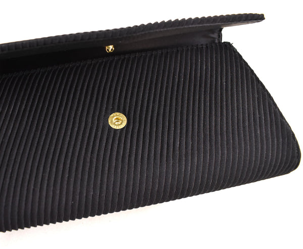 1940s Black Pleated Fabric Clutch Bag