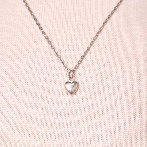 Delicate Heart Pendant Necklace