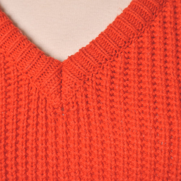 1970s Red Chunky Knit V Neck Sweater