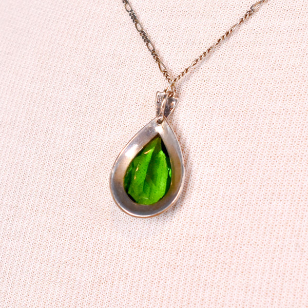 925 Green Teardrop Pear Marcasite Pendant Necklace