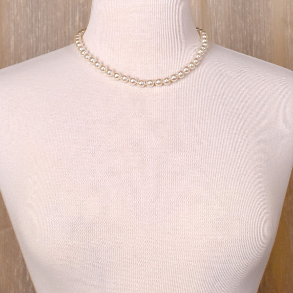 Single Strand White Pearl Necklace