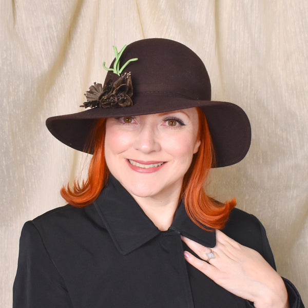 1970s Papagallo Brown Floral Hat