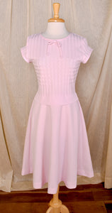 1970s Pastel Pink Knit Zig Zag Dress