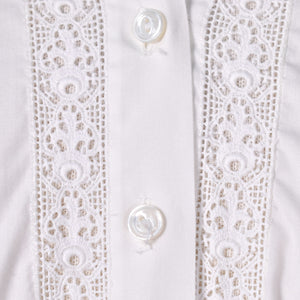 1960s White Embroidered Trim 3/4 Sleeve Blouse