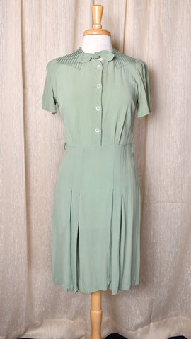 1940s Celery Green Shirt Dress