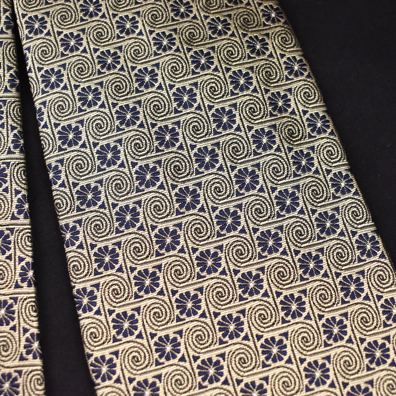 1980s Navy & Gold Swirls & Flowers Tie